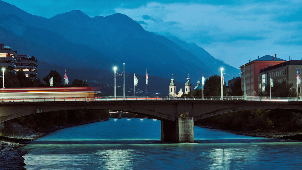 Foto von Innsbruck mit langer Belichtungszeit.